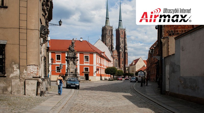 Internet a Turystyka w Wrocławiu: Jakie Są Oczekiwania Turystów i Jak Branża Odpowiada na Wyzwania?